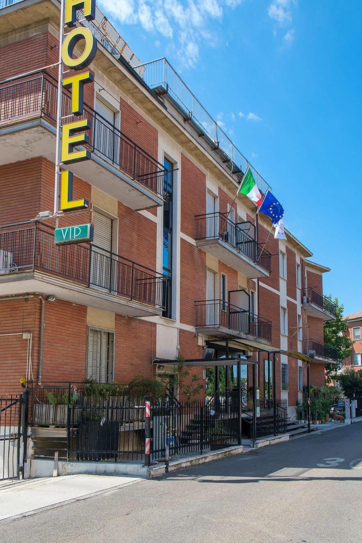 Vip Hotel Piacenza Kültér fotó